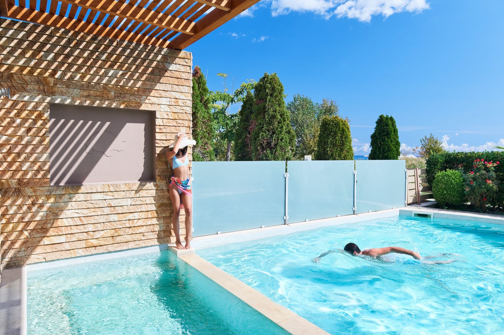 alexandra-golden_alg5090