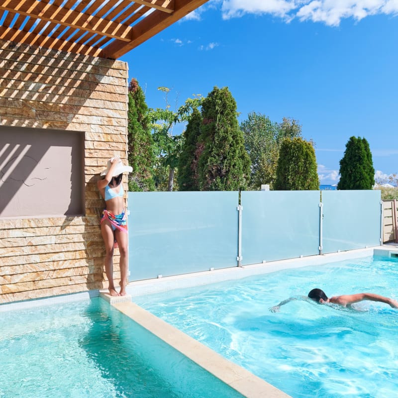 alexandra-golden_alg5090