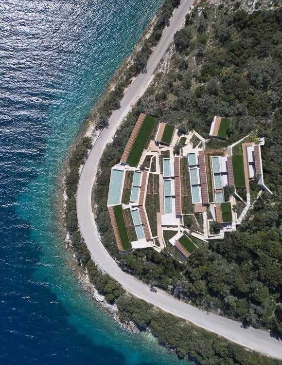 drz_azur-retreat_35434z-1