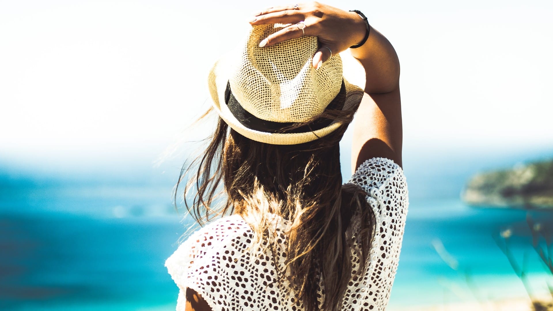 jason-blackeye-r5rvlqz8hg8-unsplash