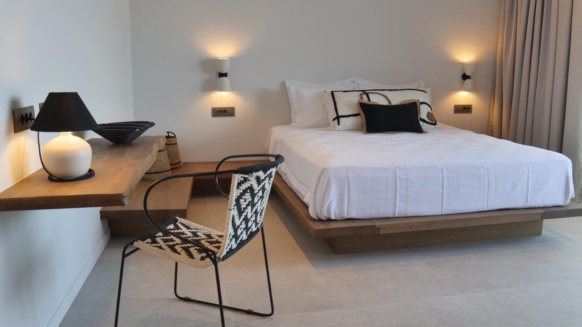 Lithi-Retreat-Master-Villa-13