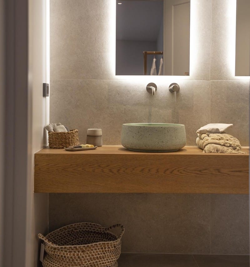 Superior-Suite-Private-Pool-18